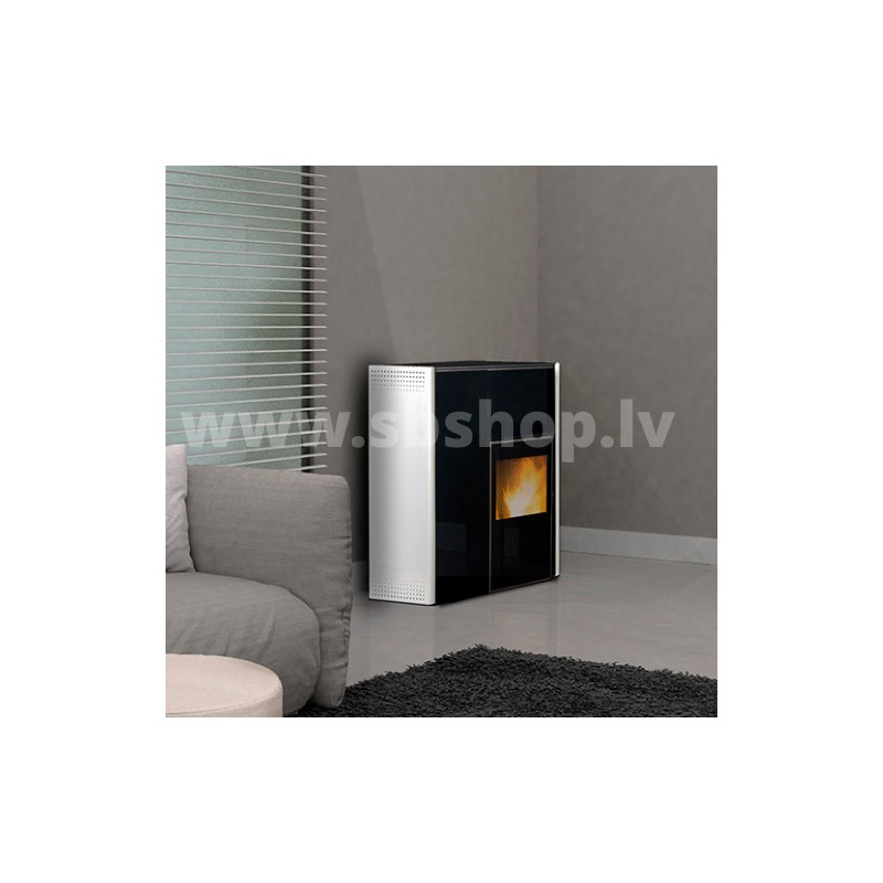 Ecoforest granulu kamīns Hidrocopper 24kW SLIM melns